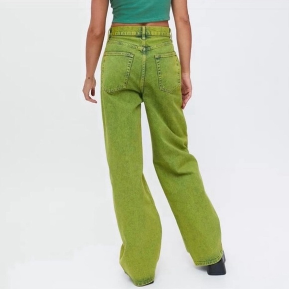 Urban Outfitters | BDG High Rise Baggy Jeans in Electric Green Sz 27 - Picture 2 of 10